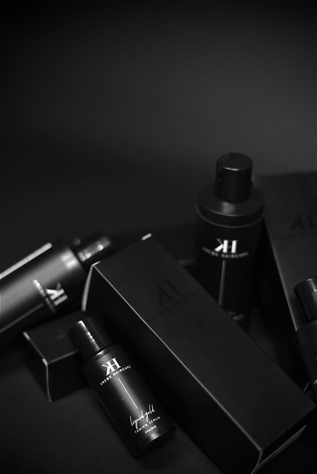 Liquid Gold Taming Serum 2 oz